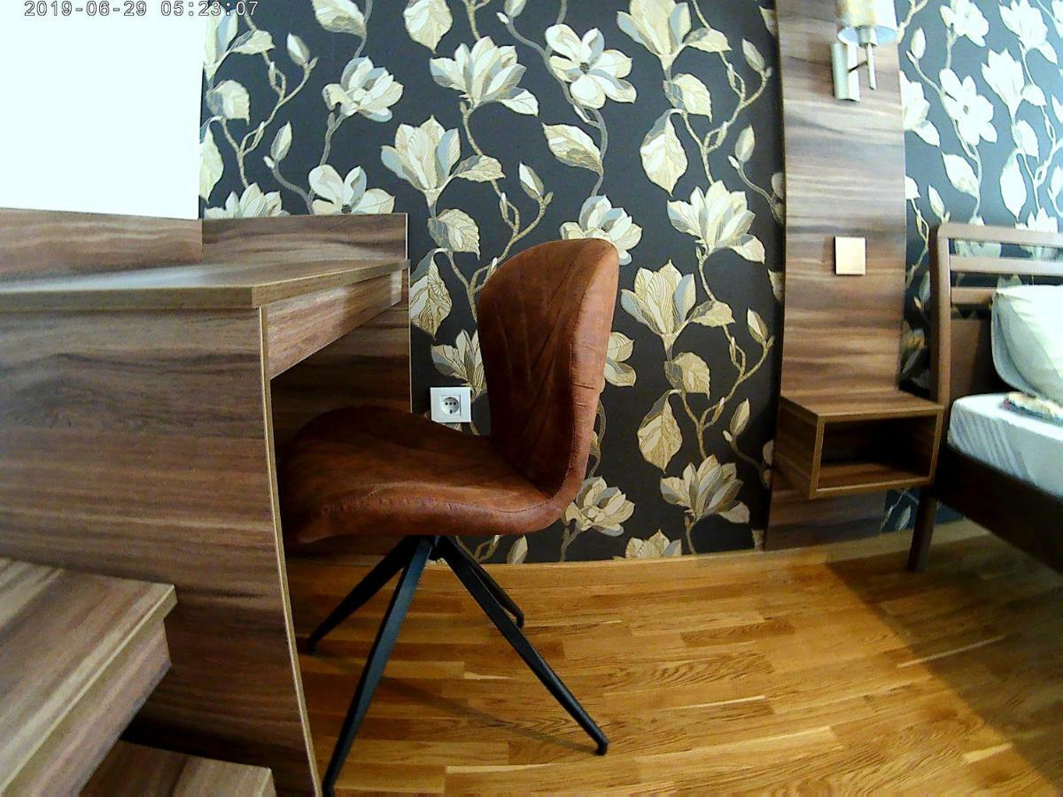 Uki-Modern Apartment With Parking Novi Sad Ngoại thất bức ảnh