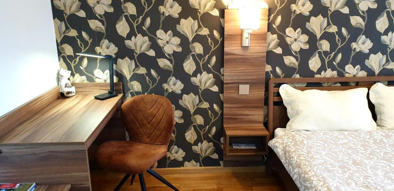 Uki-Modern Apartment With Parking Novi Sad Ngoại thất bức ảnh
